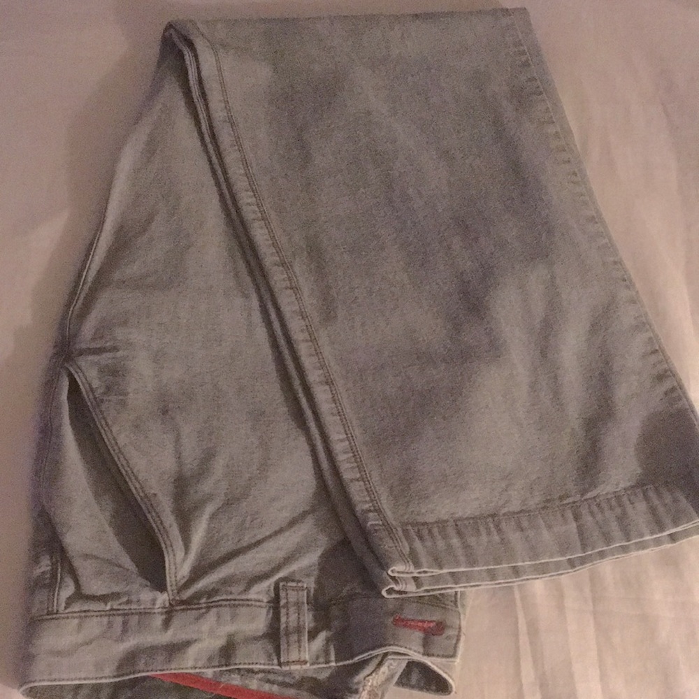 Vintage ‘02 Tommy Hilfiger Jeans